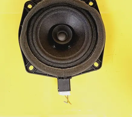 Mitsubishi Colt Rear door speaker MN141417 EAS13P17A6