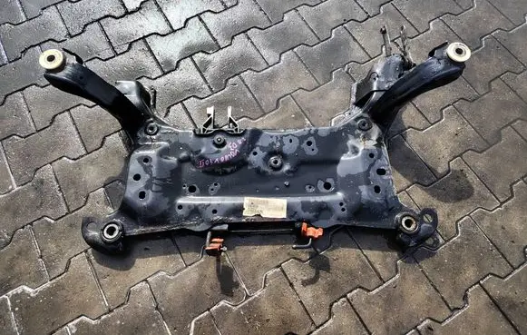 Volvo V40 Front axle beam 