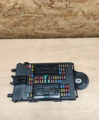 Volvo S90, V90 Fuse module 31346672