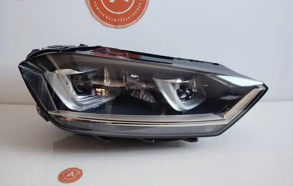 Volkswagen Golf Sportsvan Headlight/headlamp 517941752B 90056239