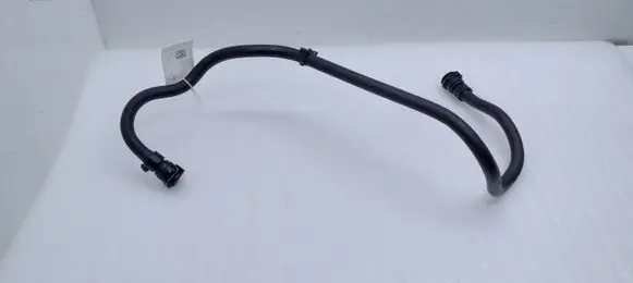 Peugeot 5008 II Engine coolant pipe/hose 9673473980