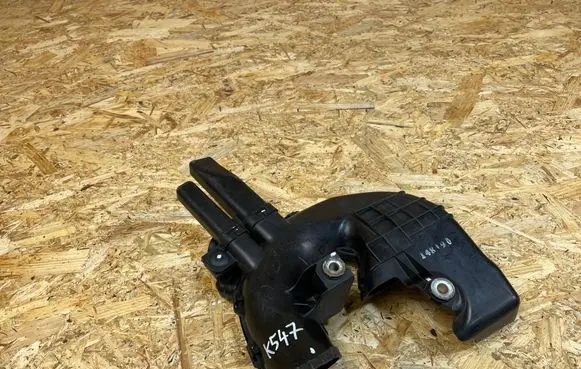 Nissan Pulsar Intake resonator 3DD0A
