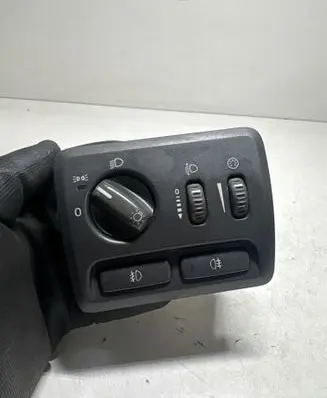Light switch