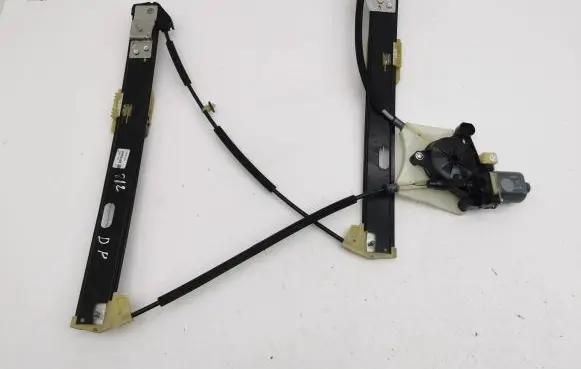Volkswagen T-Roc Front door window regulator with motor 5Q0959801A