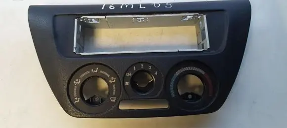 Mitsubishi Lancer Other interior part MR506442