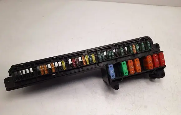 BMW 5 E60 E61 Fuse module 61146957330 61146932452