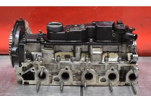 Peugeot 308 Engine head 9684487210