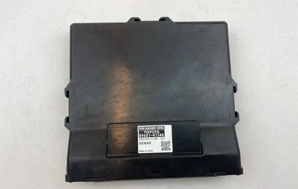 Toyota Prius+ (ZVW40) Power management control unit 8968147340 2850001481