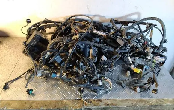 Toyota RAV 4 (XA40) Engine installation wiring loom 8211142N51 8212342230 8312242100