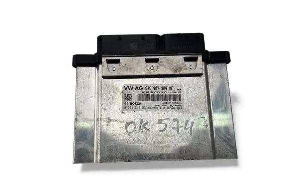 Volkswagen Polo V 6R Engine control unit/module ECU 04C907309AE 0261S10530