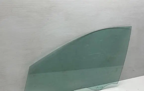 Ford Escape IV Front door window glass four-door LJ6BS21411 43R010035