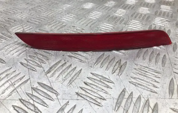 Rear tail light reflector