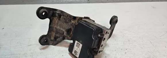 Chrysler Pacifica ABS Pump 68222745AG