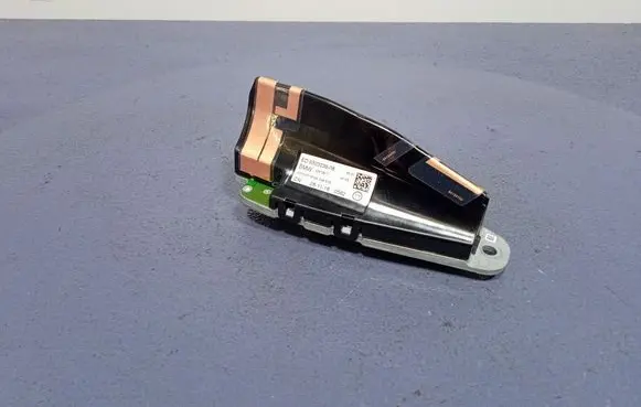 BMW 5 G30 G31 G38 Aerial GPS antenna 9303039