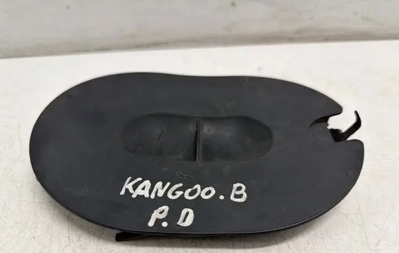 Renault Kangoo II Front wheel arch liner splash guards 8200634671
