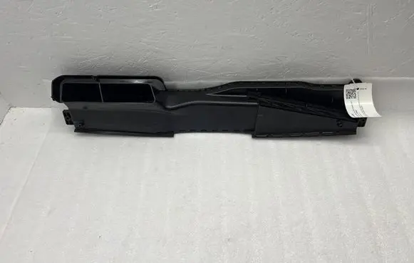 Skoda Kamiq Air intake duct part 2Q0129509M