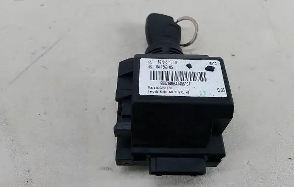 Mercedes-Benz A W169 Ignition lock