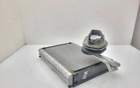 Audi A4 S4 B8 8K Air conditioning (A/C) radiator (interior) 