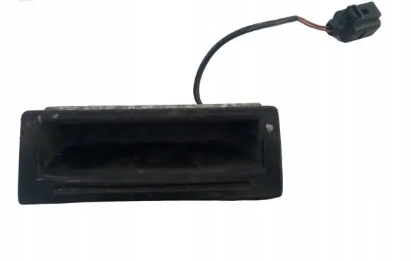 Volkswagen Golf IV Tie down hook / loop 1J0827566C