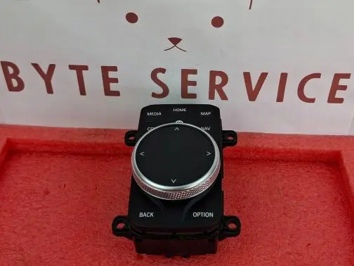 BMW 1 F40 Head unit multimedia control 5A371A9