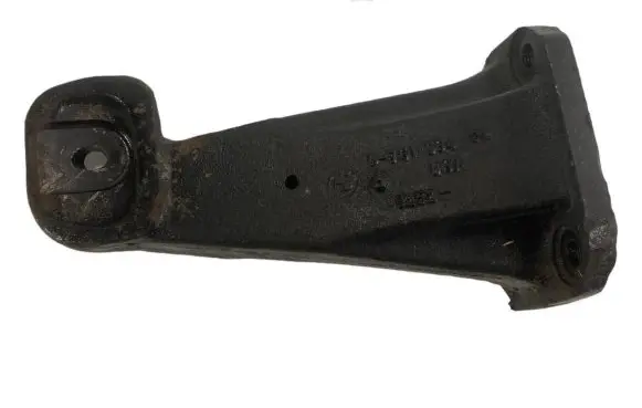 BMW X5 E53 Engine mounting bracket 6761564