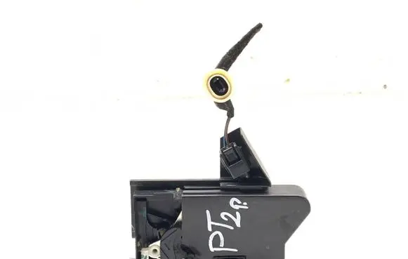 Dacia Logan II Rear door lock 825022281R