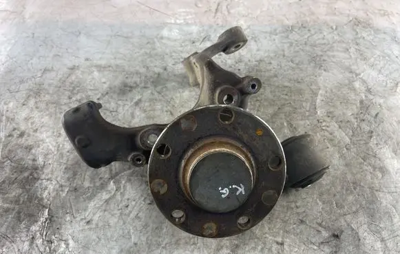 Audi A4 S4 B6 8E 8H Rear wheel hub spindle/knuckle 