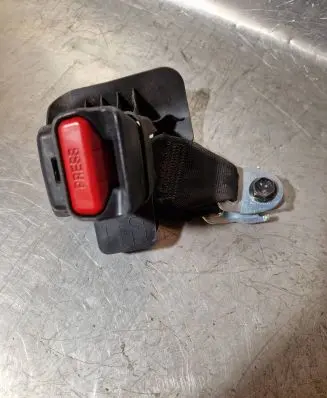 Toyota Camry VIII XV70 Rear seatbelt buckle 1139190