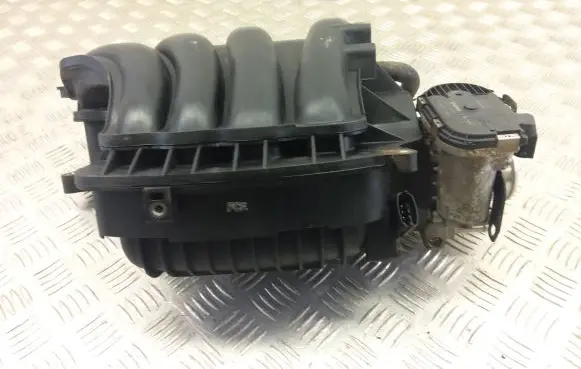Hyundai i30 Exhaust manifold 35100-2B150