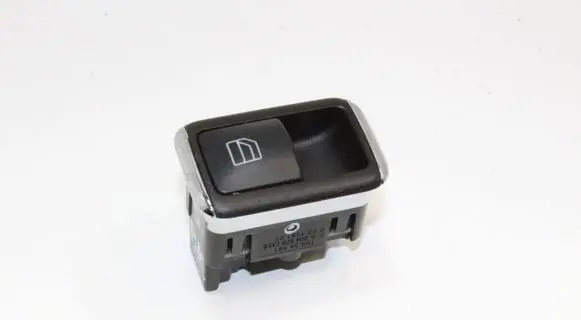 Mercedes-Benz C W204 Electric window control switch A2048707358