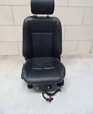 Mercedes-Benz E W210 Front driver seat 