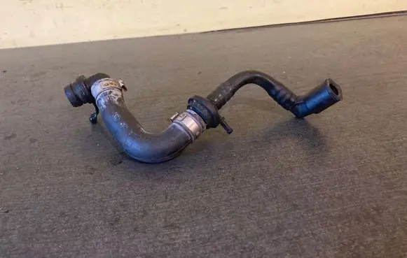 Volkswagen PASSAT B6 Vacuum line/pipe/hose 1K0611939B
