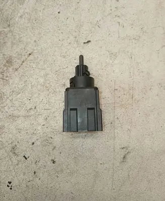 Audi A4 S4 B7 8E 8H Brake pedal sensor switch 3B0945511C
