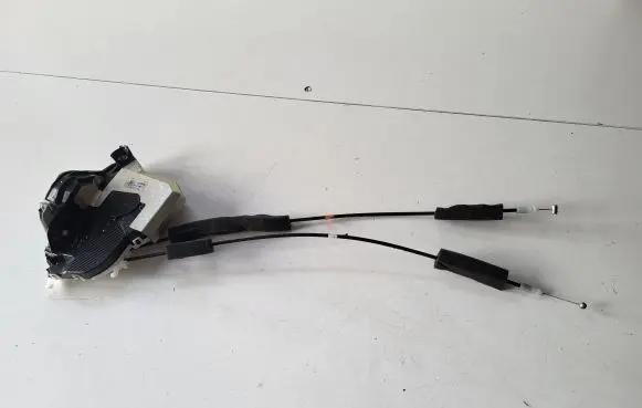 Honda Civic X Front door lock 72111TGLE0