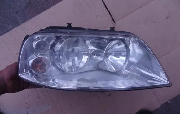 Seat Alhambra (Mk1) Headlight/headlamp 7M3941016AD