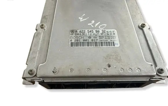Mercedes-Benz E W210 Engine control unit/module A0225458032