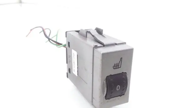 Ford Focus Seat heating switch 8V4T19K314AA