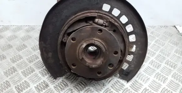 Audi Q7 4L Rear wheel hub 7L8505436