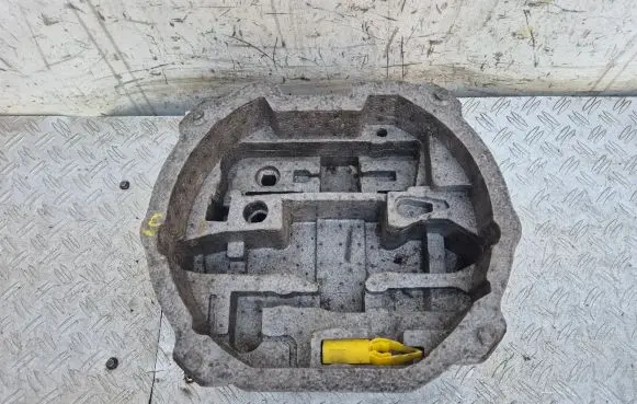 Citroen C5 Tool box 9681838180