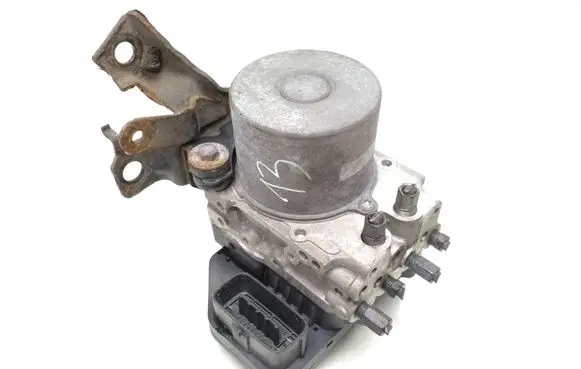 Mazda 6 ABS Pump 1338004451 GAM7437A0