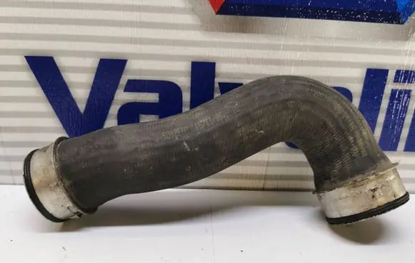 Volkswagen Golf V Intercooler hose/pipe 1K0145834L 809103