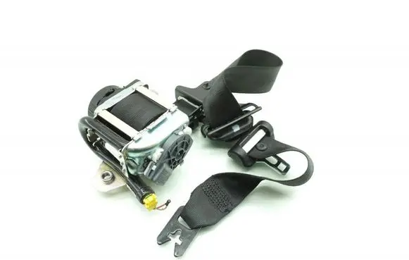 Volvo V60 Front seatbelt P39818841