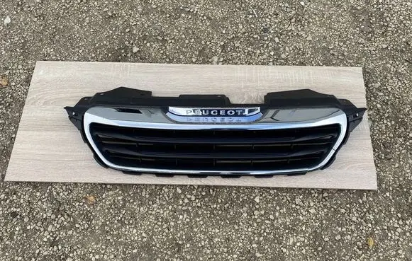 Peugeot 108 Front grill 53114-0H020