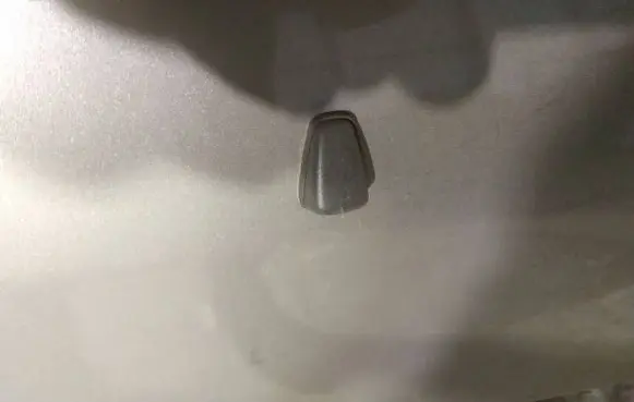 Windshield washer spray nozzle