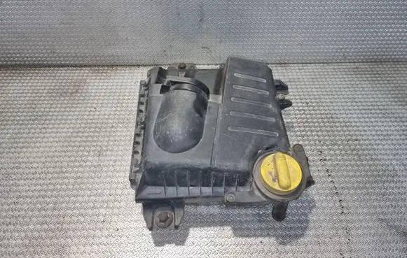 Renault Trafic II (X83) Air filter box 8200467321 93856612