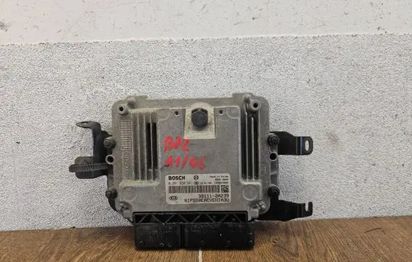 KIA Soul Engine control unit/module ECU 0281030241 391112A239 1039S73802