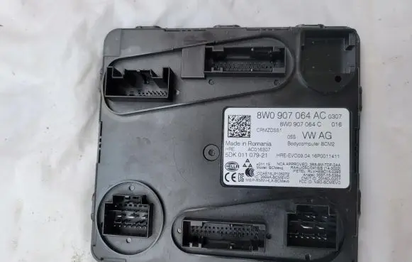 Audi A4 S4 B9 8W Comfort/convenience module 8W0907064AC