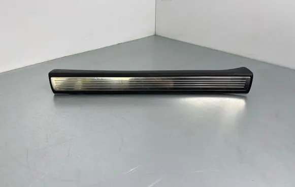 Mercedes-Benz S W222 Front sill trim cover A2226808135