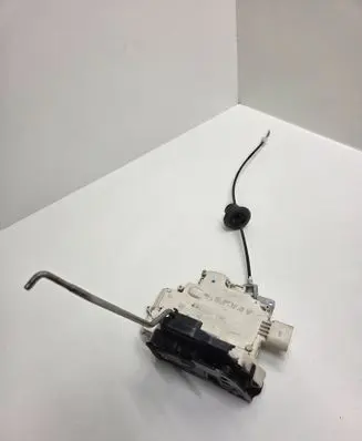 Audi A4 S4 B7 8E 8H Front door lock 8E1837016AA