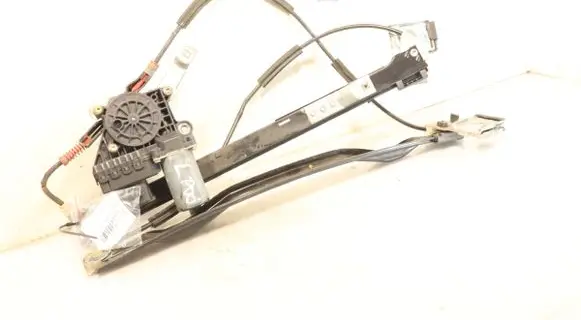Ford Mondeo Mk III Front window lifting mechanism without motor 0130821770